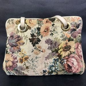 Tapestry Purse 1980s with Built in Clutch/ Floral